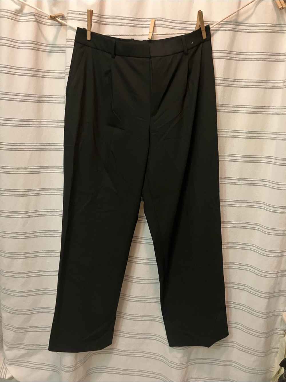 Uniqlo tailored trousers